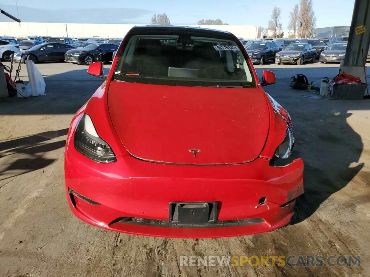 5 Photograph of a damaged car 7SAYGDEEXNF556855 TESLA MODEL Y 2022