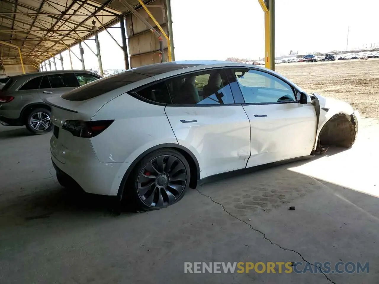 3 Photograph of a damaged car 7SAYGDEF0NF337959 TESLA MODEL Y 2022