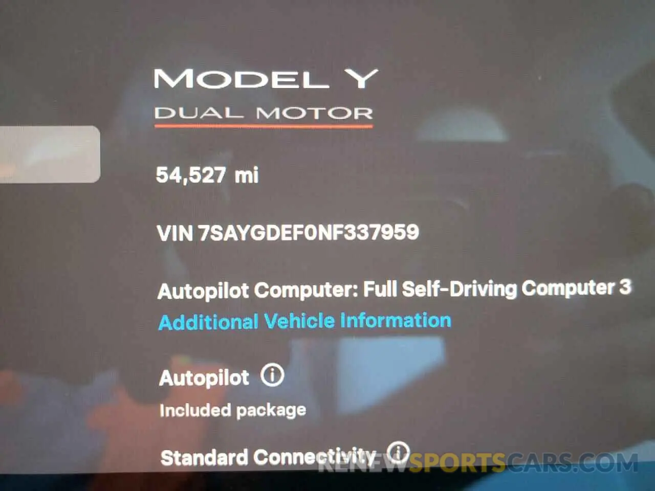 9 Photograph of a damaged car 7SAYGDEF0NF337959 TESLA MODEL Y 2022
