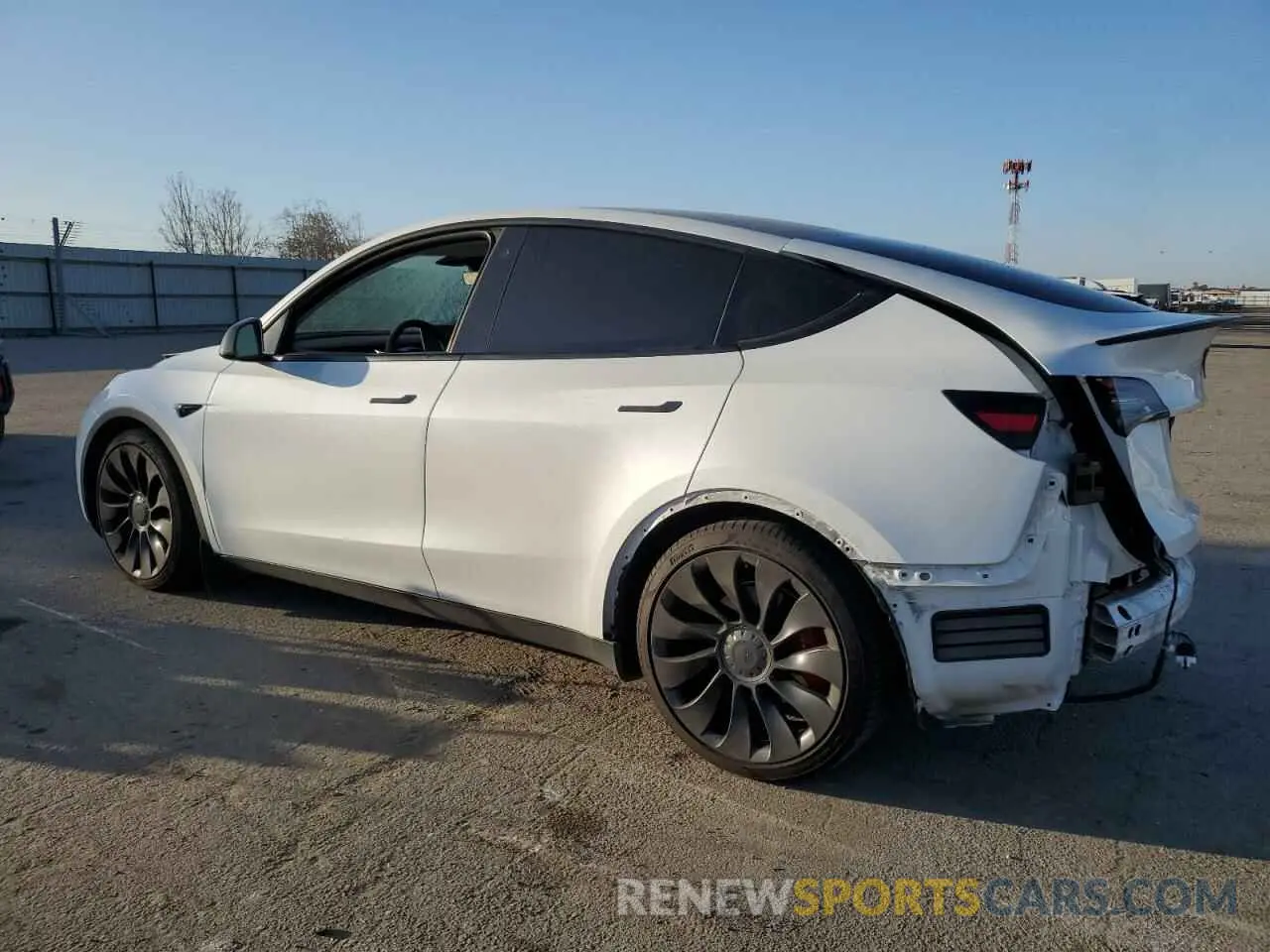 2 Photograph of a damaged car 7SAYGDEF0NF397241 TESLA MODEL Y 2022