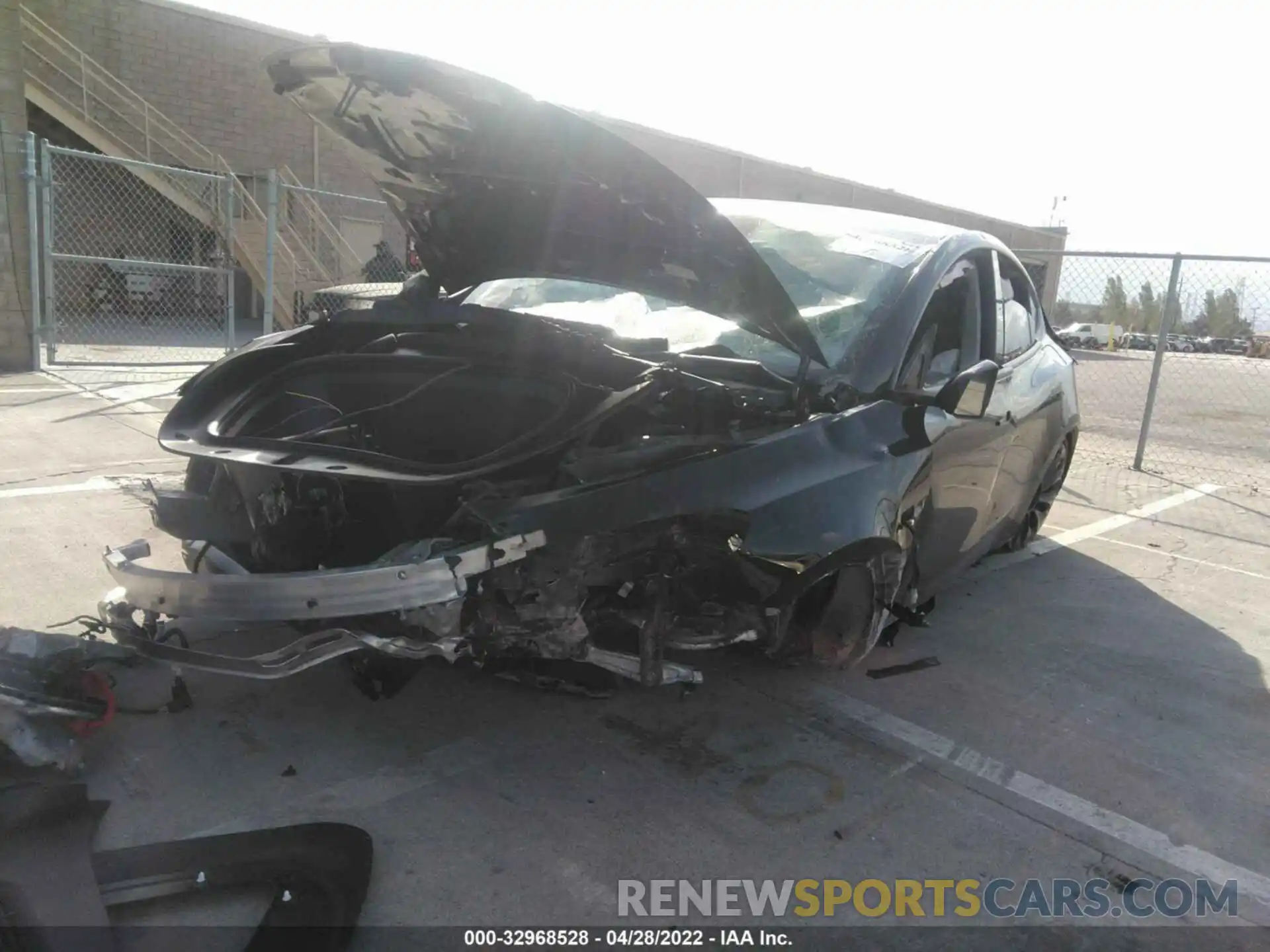 6 Photograph of a damaged car 7SAYGDEF0NF408092 TESLA MODEL Y 2022