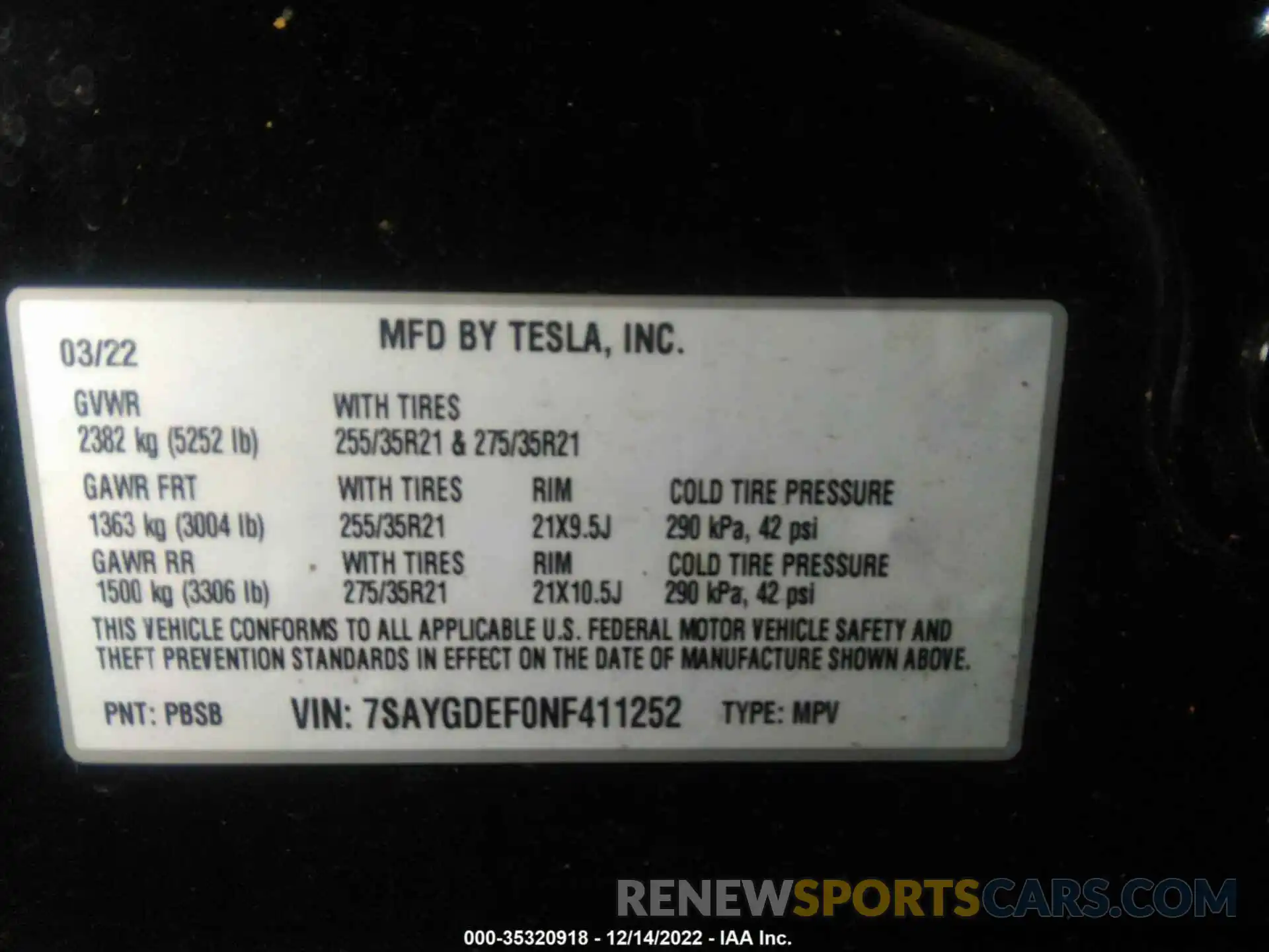 9 Photograph of a damaged car 7SAYGDEF0NF411252 TESLA MODEL Y 2022