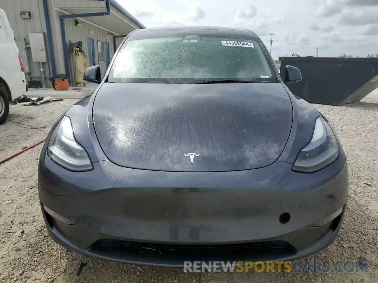 5 Photograph of a damaged car 7SAYGDEF0NF460449 TESLA MODEL Y 2022