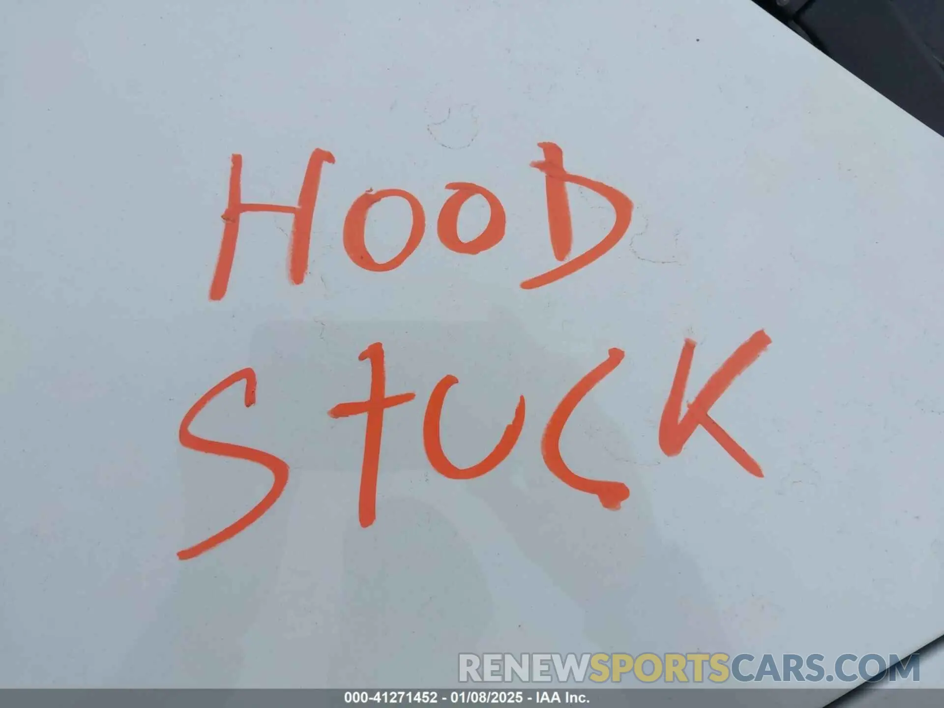 10 Photograph of a damaged car 7SAYGDEF0NF468566 TESLA MODEL Y 2022