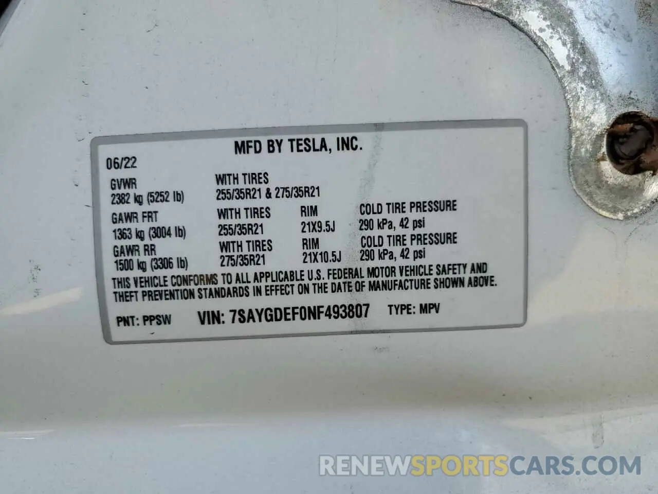 12 Photograph of a damaged car 7SAYGDEF0NF493807 TESLA MODEL Y 2022