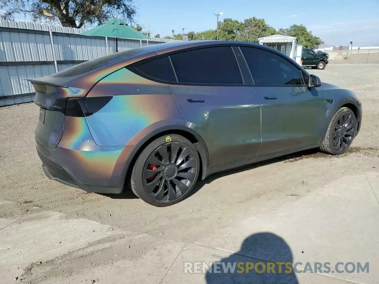 3 Photograph of a damaged car 7SAYGDEF0NF493807 TESLA MODEL Y 2022