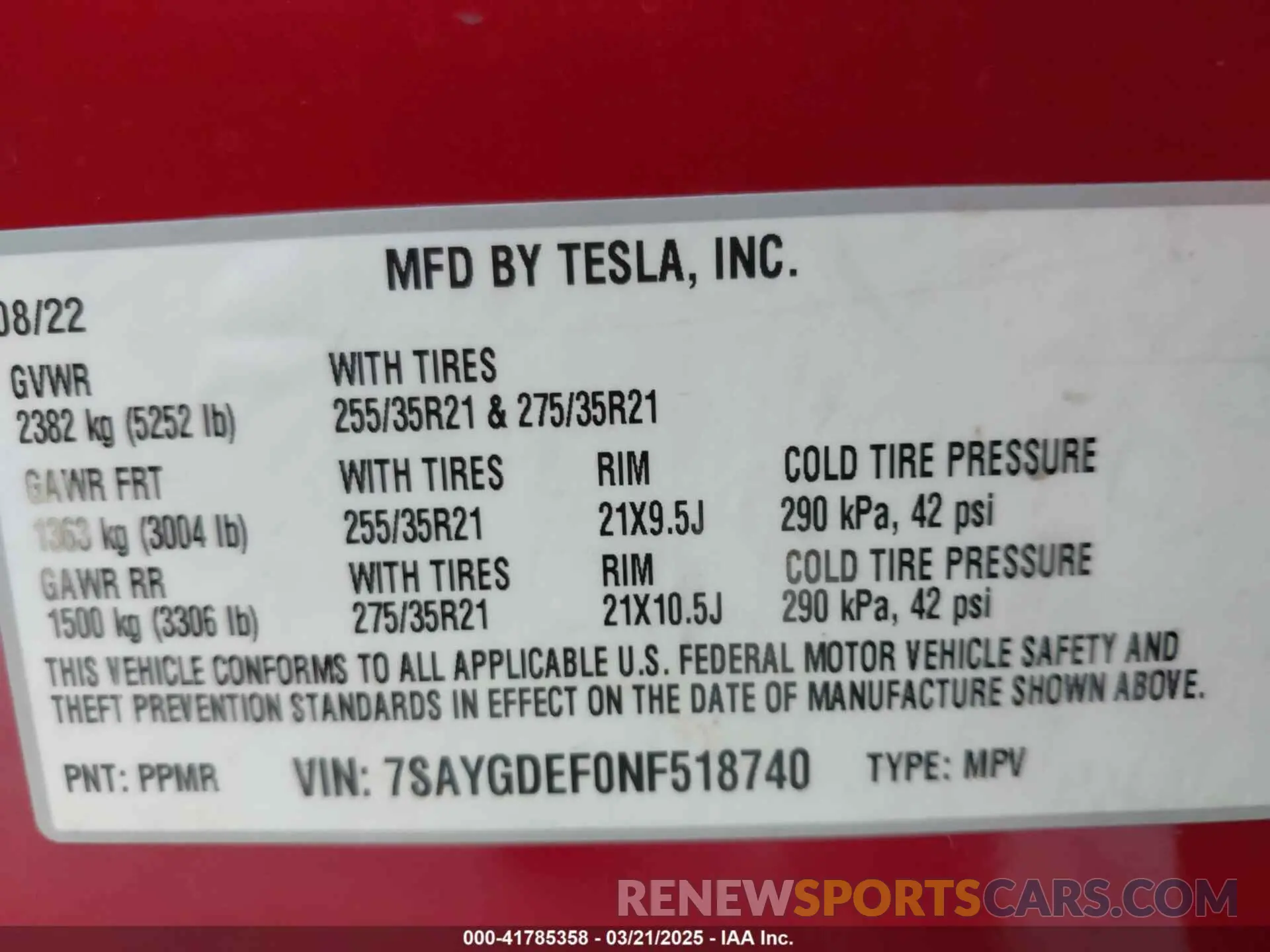 9 Photograph of a damaged car 7SAYGDEF0NF518740 TESLA MODEL Y 2022