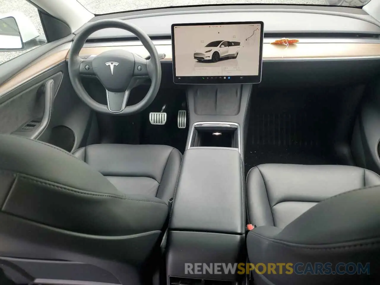 8 Photograph of a damaged car 7SAYGDEF0NF532881 TESLA MODEL Y 2022