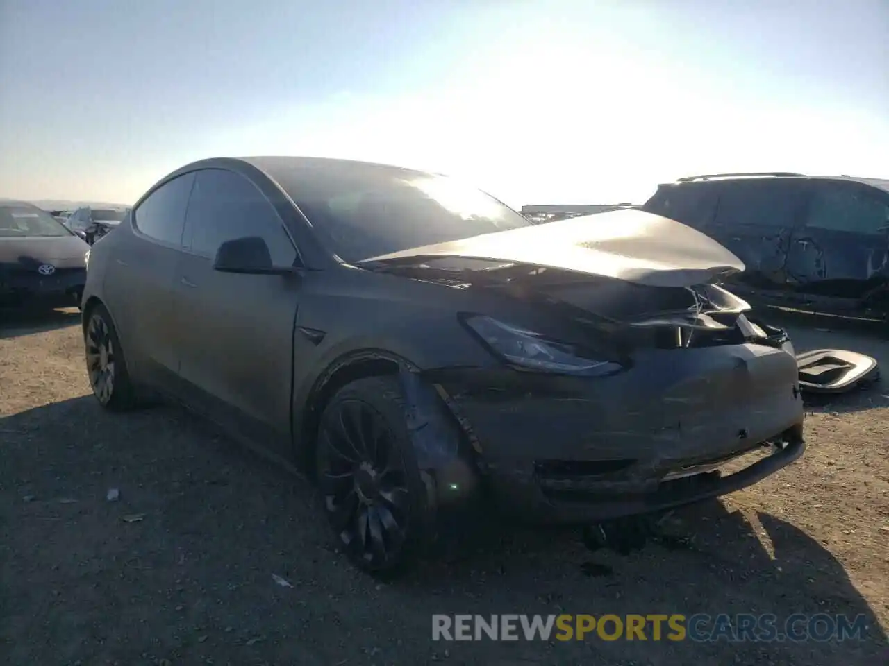 1 Photograph of a damaged car 7SAYGDEF0NF533903 TESLA MODEL Y 2022