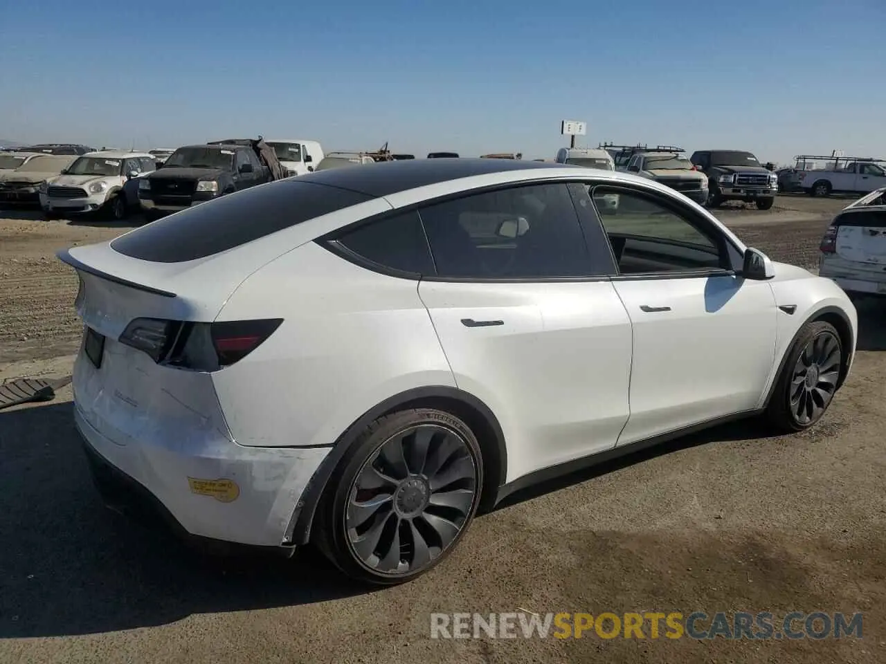 3 Photograph of a damaged car 7SAYGDEF0NF541211 TESLA MODEL Y 2022