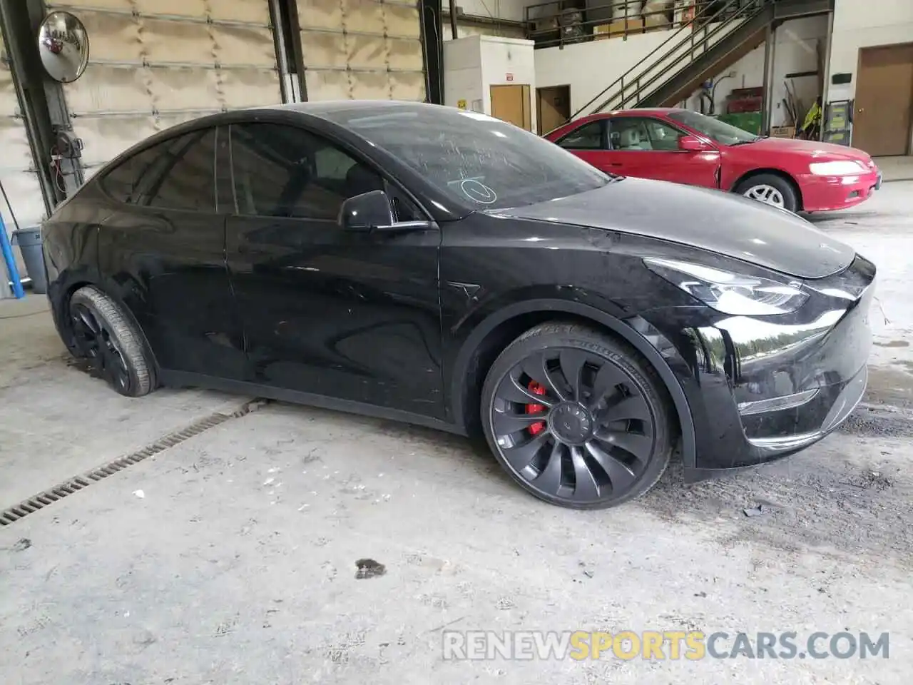 4 Photograph of a damaged car 7SAYGDEF0NF546974 TESLA MODEL Y 2022