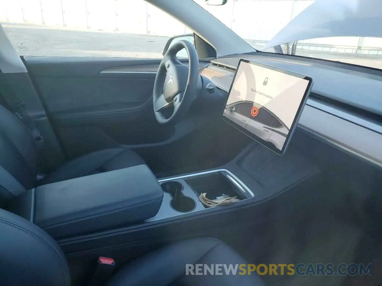 9 Photograph of a damaged car 7SAYGDEF0NF555271 TESLA MODEL Y 2022