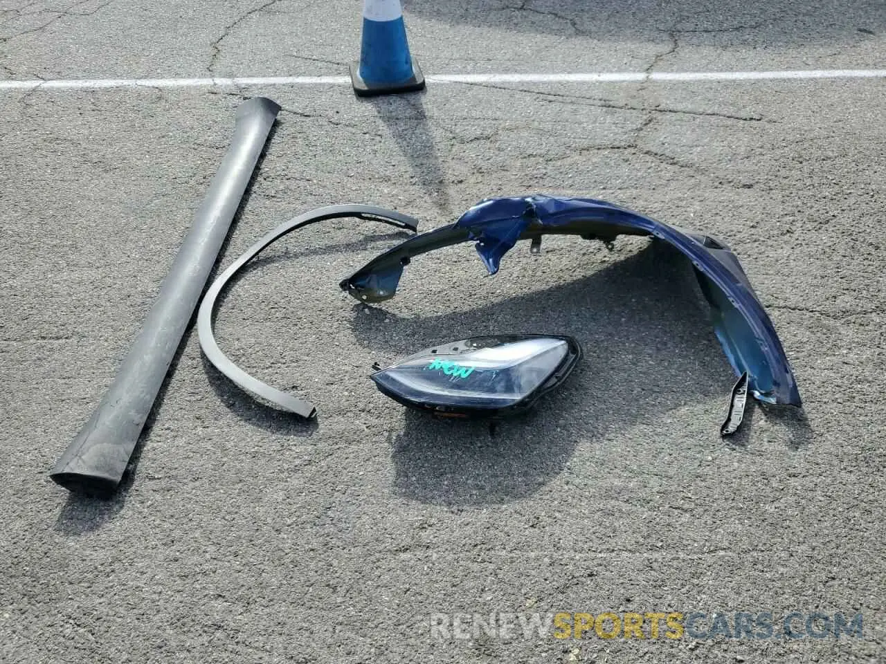 15 Photograph of a damaged car 7SAYGDEF0NF564231 TESLA MODEL Y 2022
