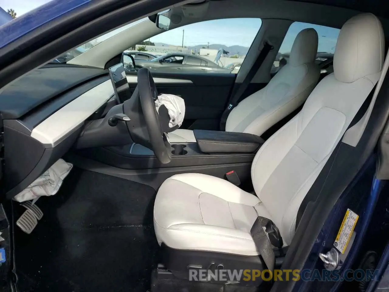 7 Photograph of a damaged car 7SAYGDEF0NF564231 TESLA MODEL Y 2022