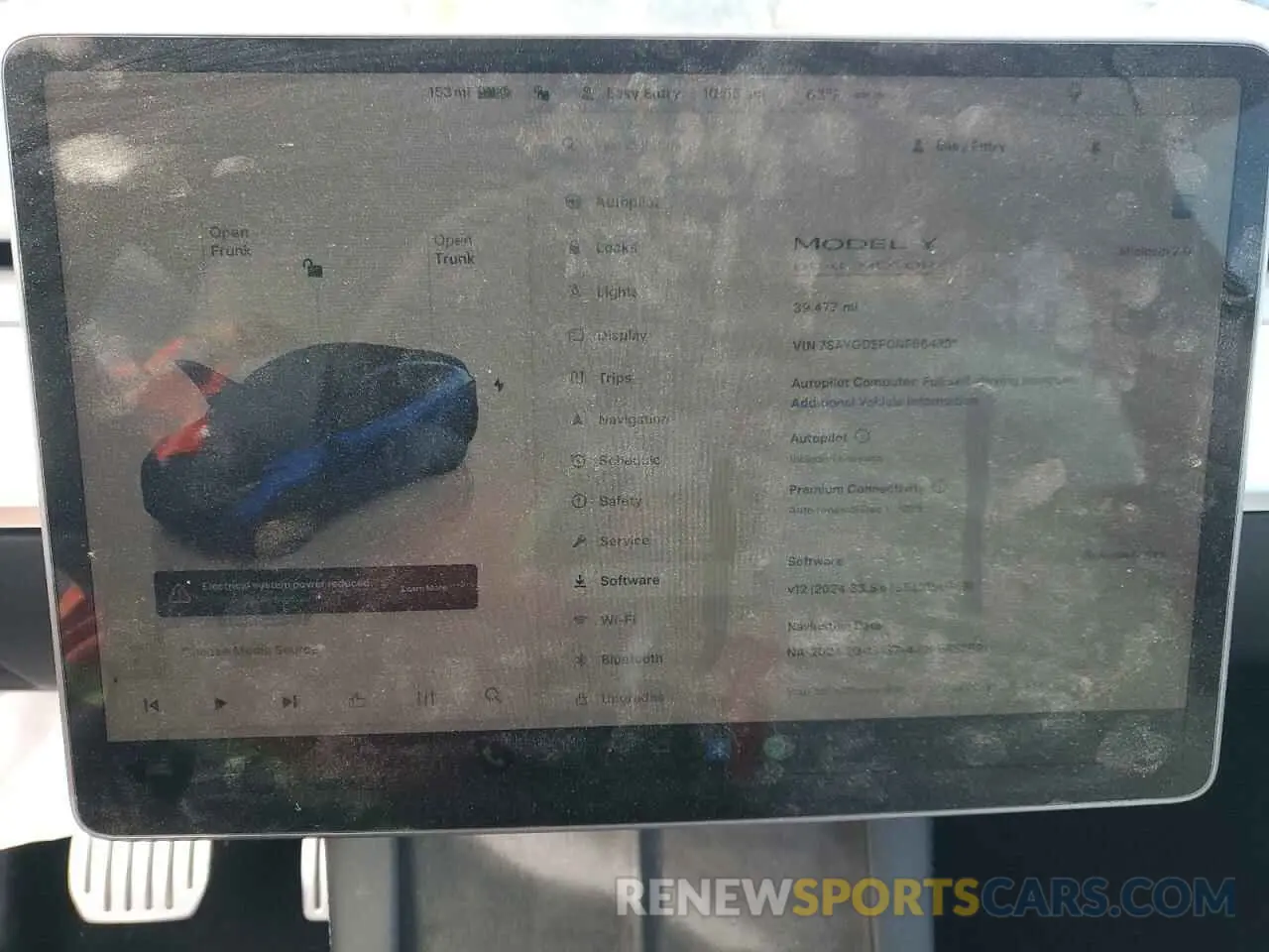 9 Photograph of a damaged car 7SAYGDEF0NF564231 TESLA MODEL Y 2022