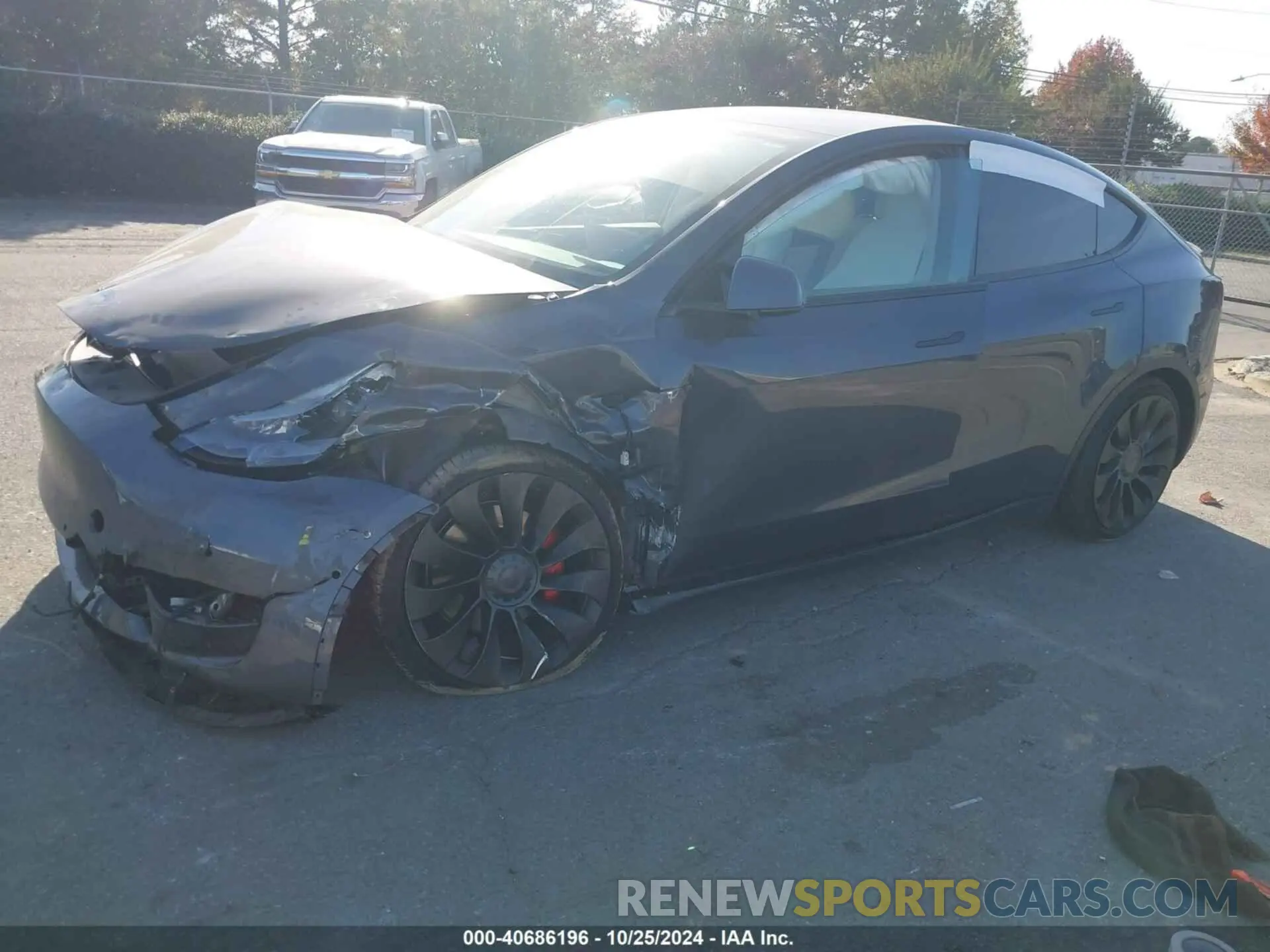 2 Photograph of a damaged car 7SAYGDEF1NF368587 TESLA MODEL Y 2022