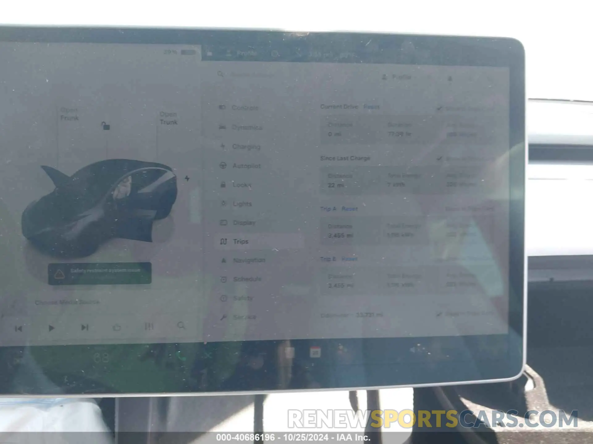 7 Photograph of a damaged car 7SAYGDEF1NF368587 TESLA MODEL Y 2022