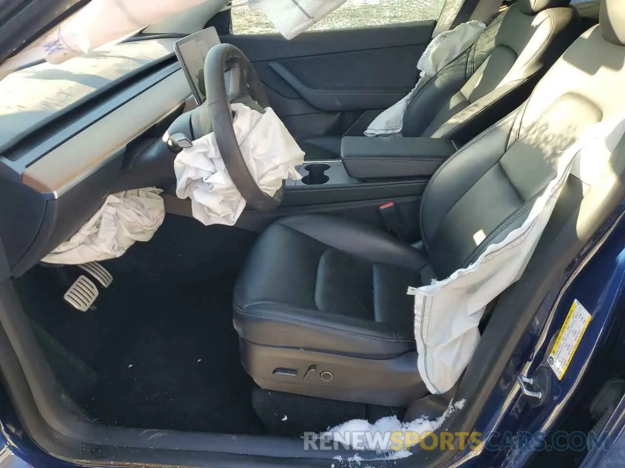 7 Photograph of a damaged car 7SAYGDEF1NF378634 TESLA MODEL Y 2022