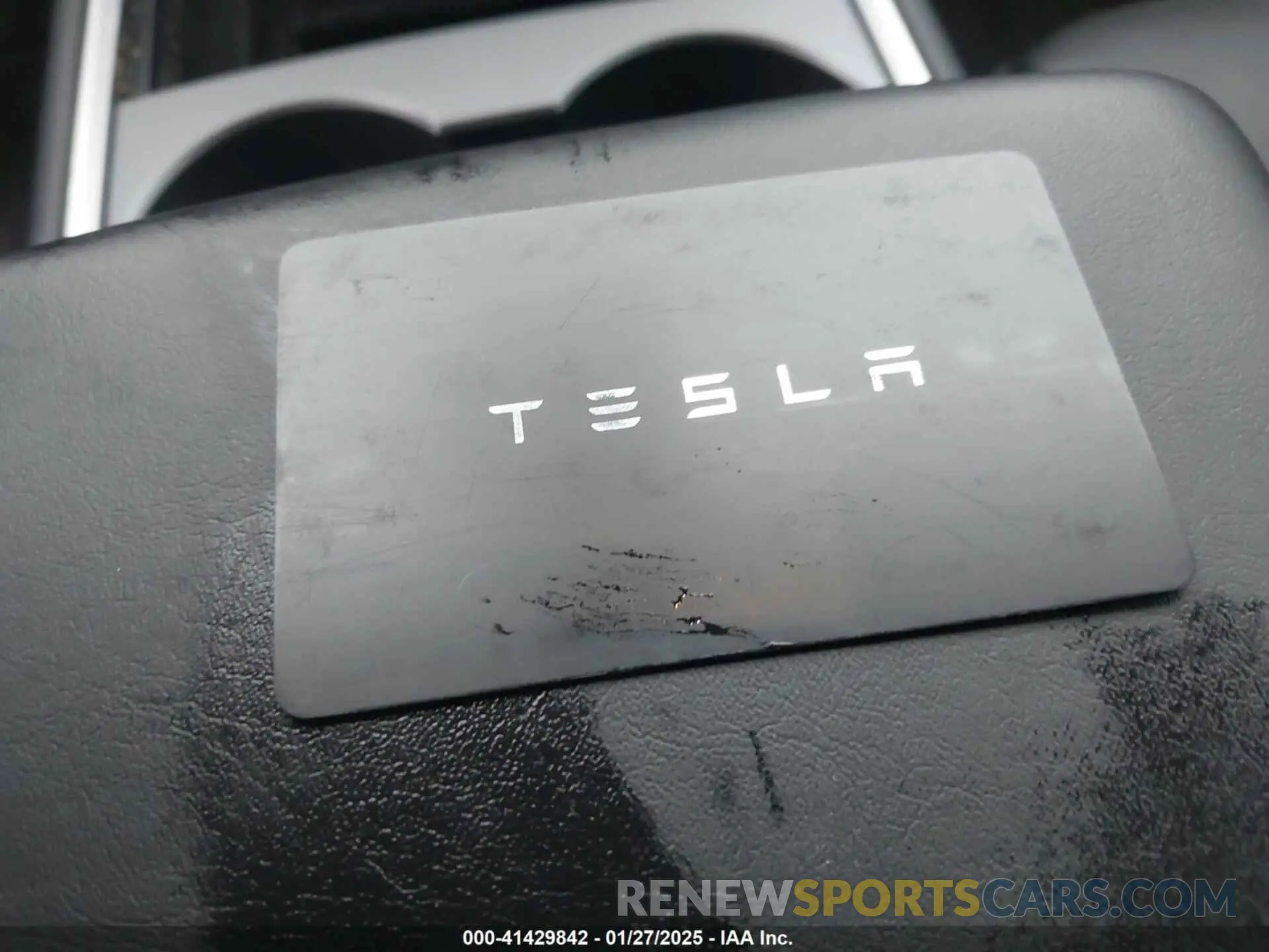 11 Photograph of a damaged car 7SAYGDEF1NF379167 TESLA MODEL Y 2022