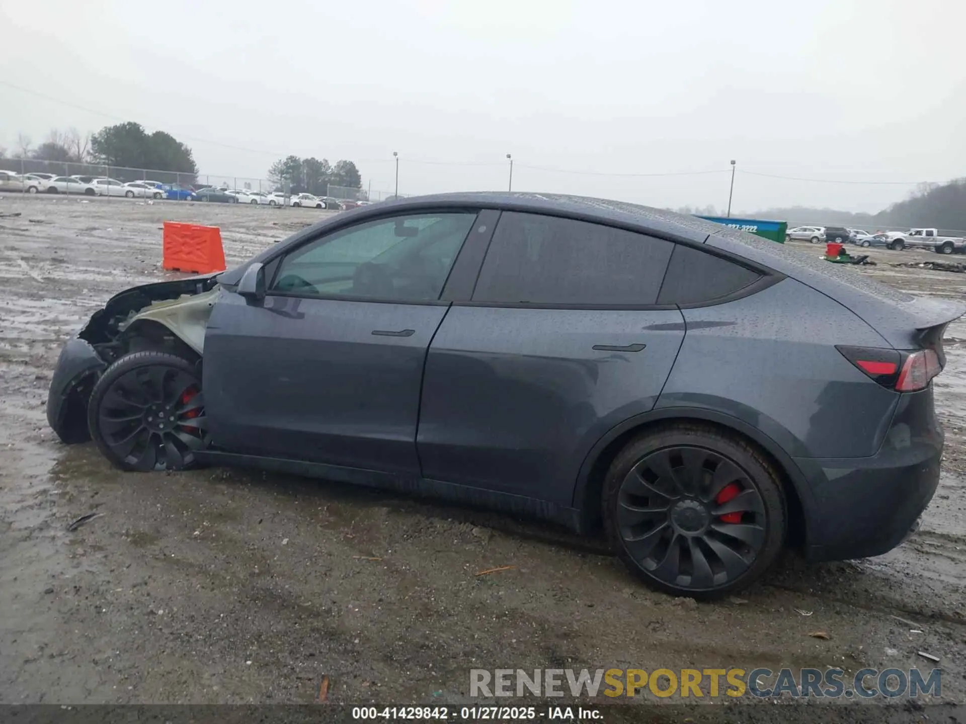 15 Photograph of a damaged car 7SAYGDEF1NF379167 TESLA MODEL Y 2022