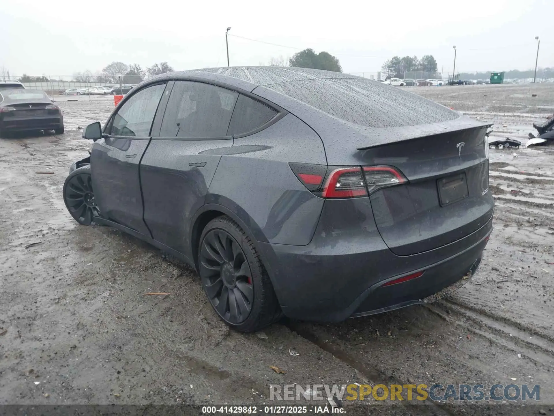 3 Photograph of a damaged car 7SAYGDEF1NF379167 TESLA MODEL Y 2022