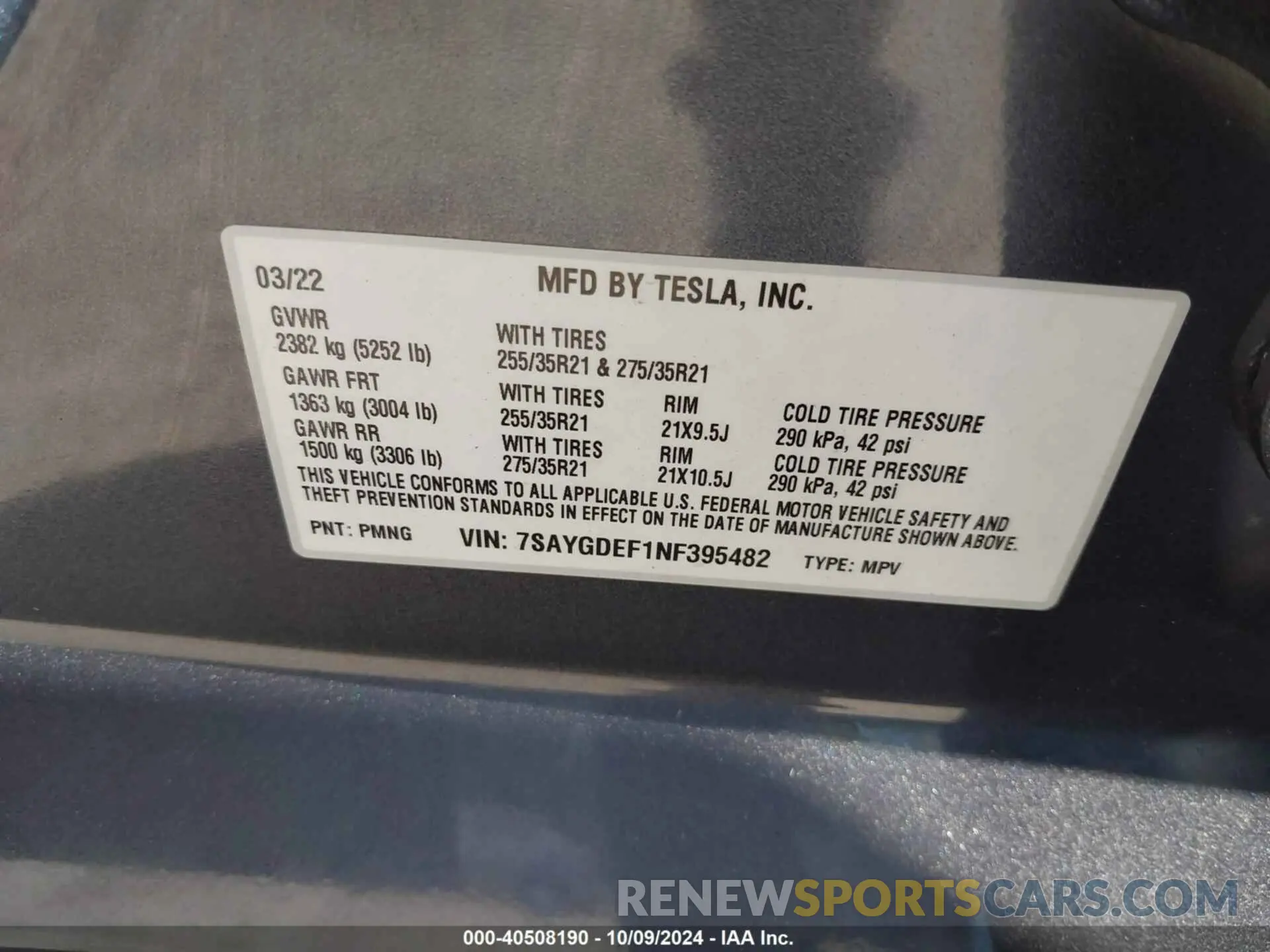 9 Photograph of a damaged car 7SAYGDEF1NF395482 TESLA MODEL Y 2022