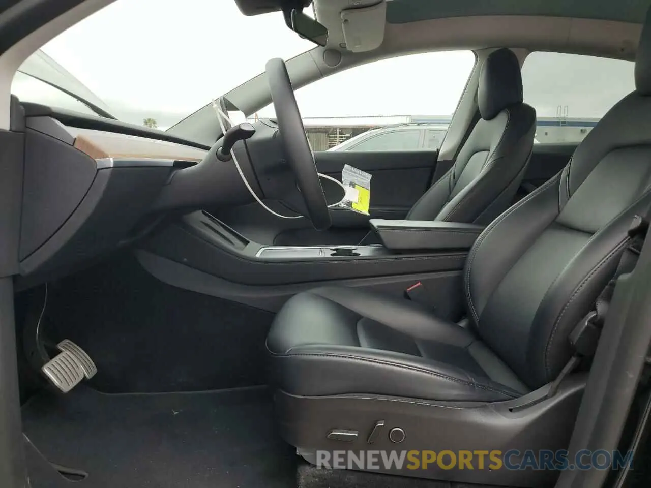 7 Photograph of a damaged car 7SAYGDEF1NF395613 TESLA MODEL Y 2022