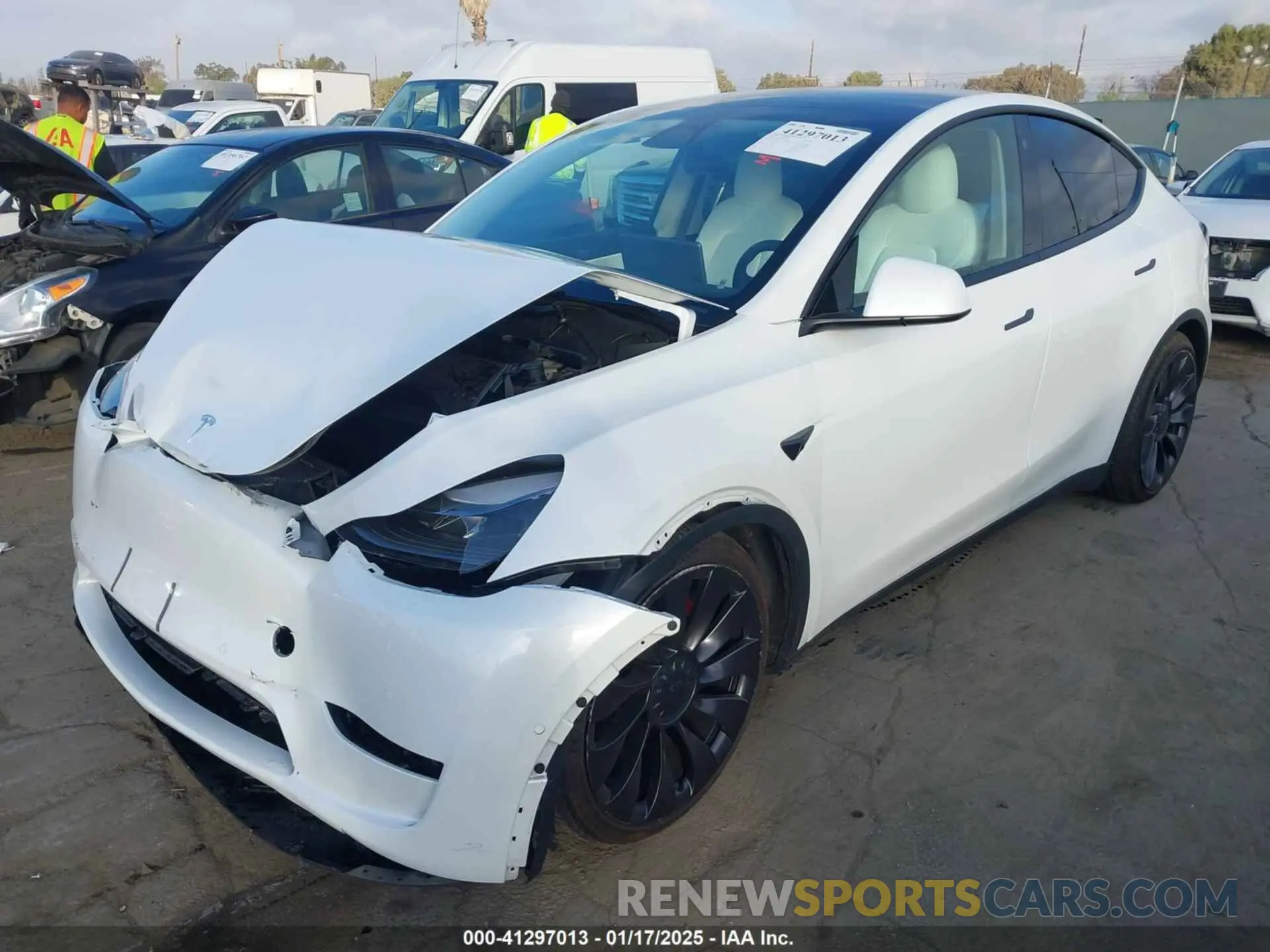 2 Photograph of a damaged car 7SAYGDEF1NF405072 TESLA MODEL Y 2022