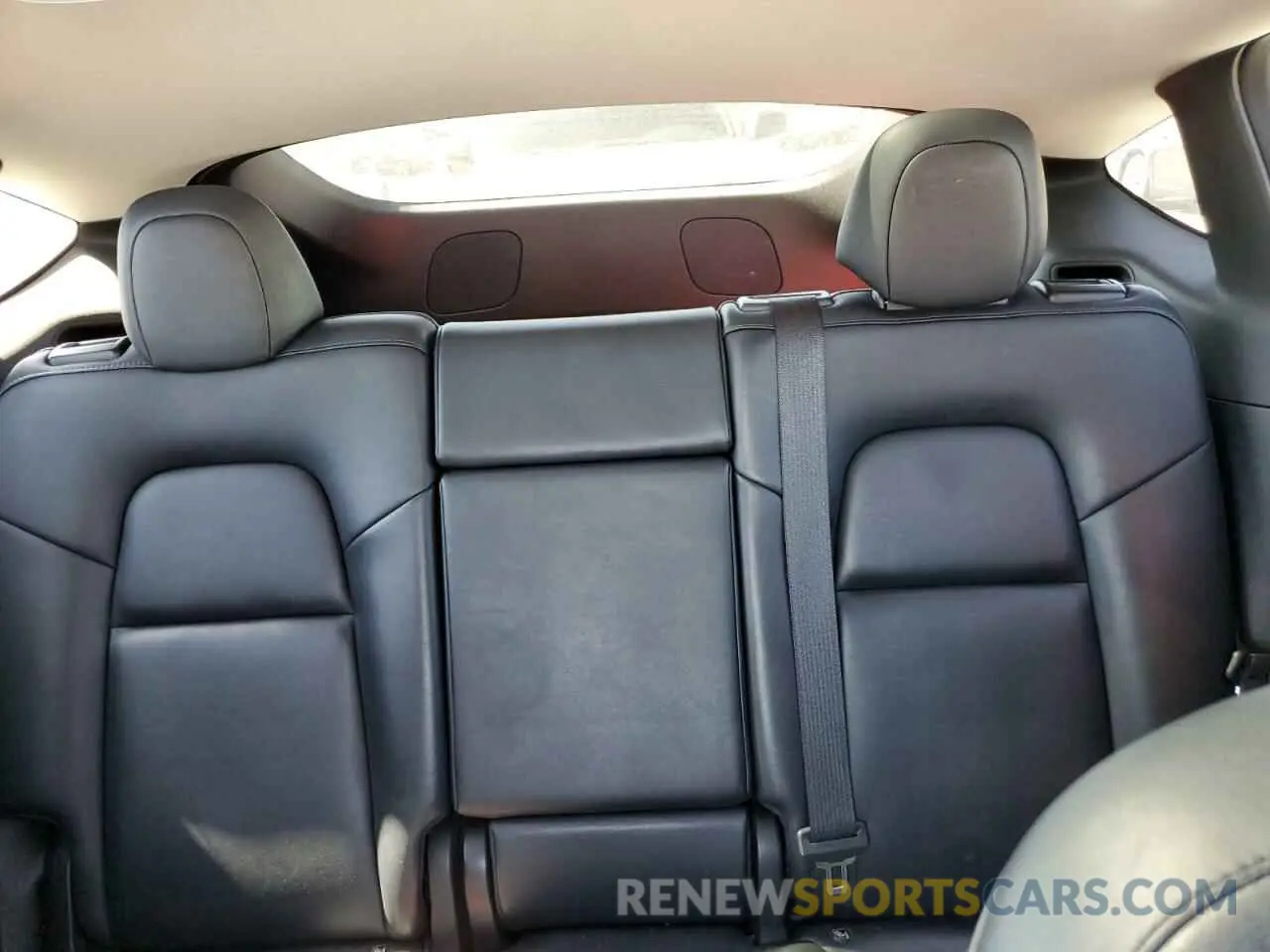 10 Photograph of a damaged car 7SAYGDEF1NF406464 TESLA MODEL Y 2022
