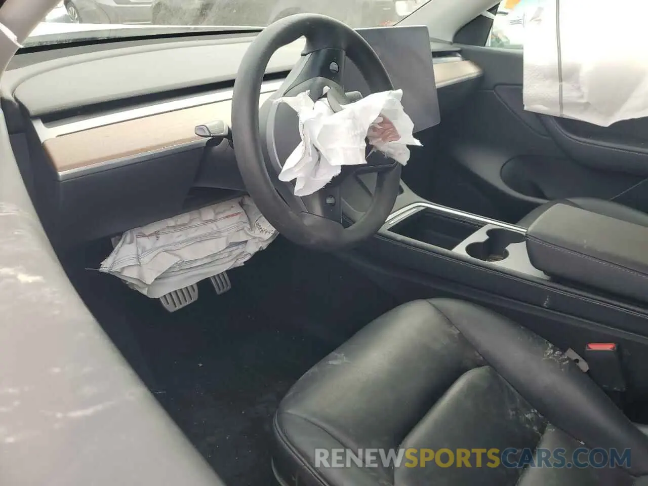 8 Photograph of a damaged car 7SAYGDEF1NF410241 TESLA MODEL Y 2022