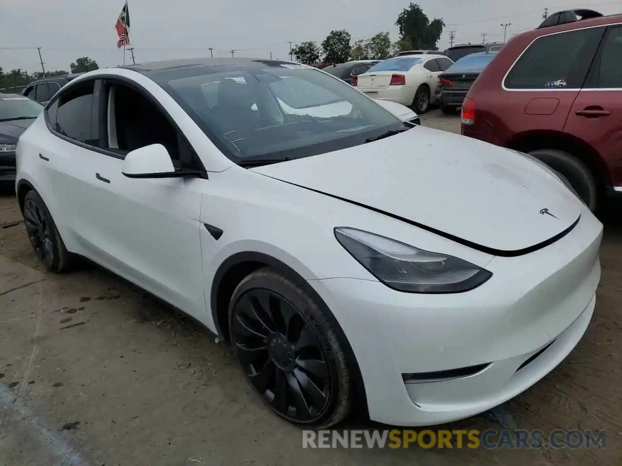 1 Photograph of a damaged car 7SAYGDEF1NF410692 TESLA MODEL Y 2022