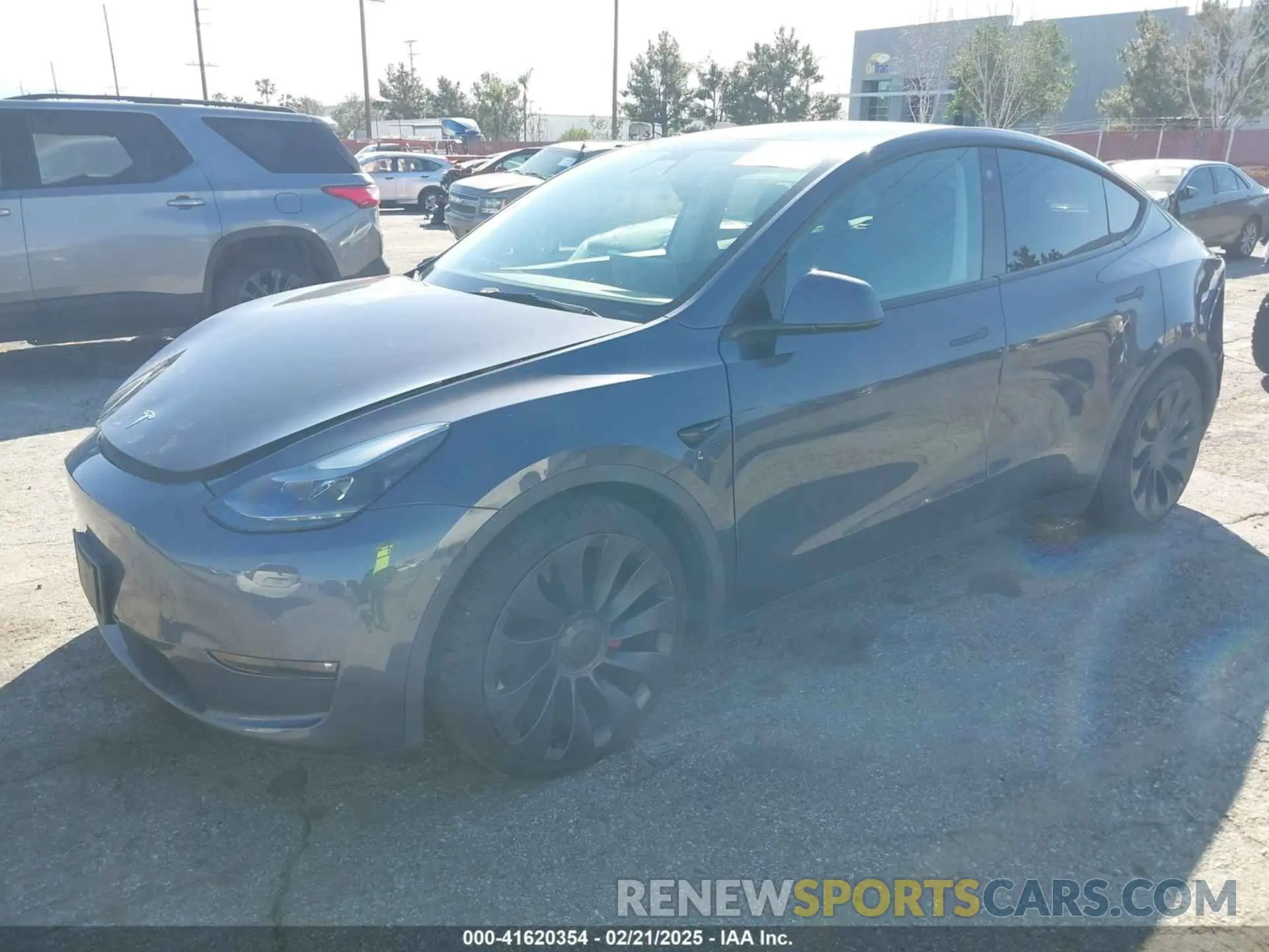 2 Photograph of a damaged car 7SAYGDEF1NF411325 TESLA MODEL Y 2022