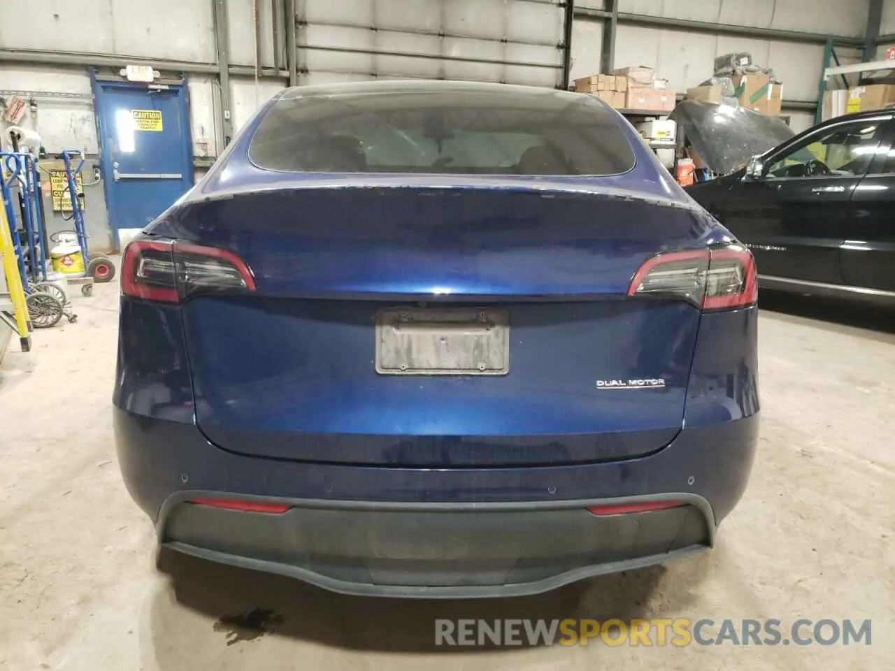 6 Photograph of a damaged car 7SAYGDEF1NF415374 TESLA MODEL Y 2022