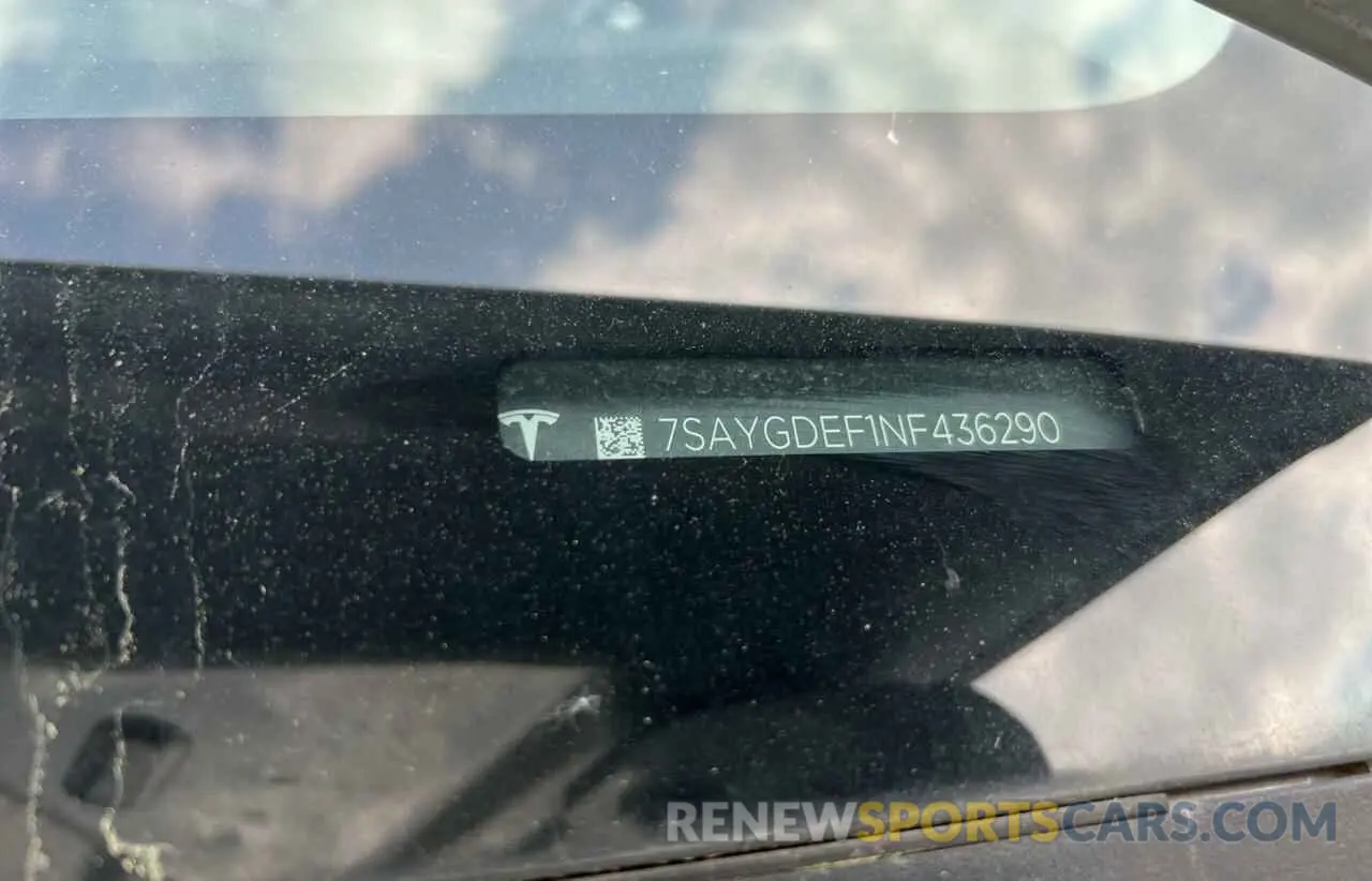10 Photograph of a damaged car 7SAYGDEF1NF436290 TESLA MODEL Y 2022