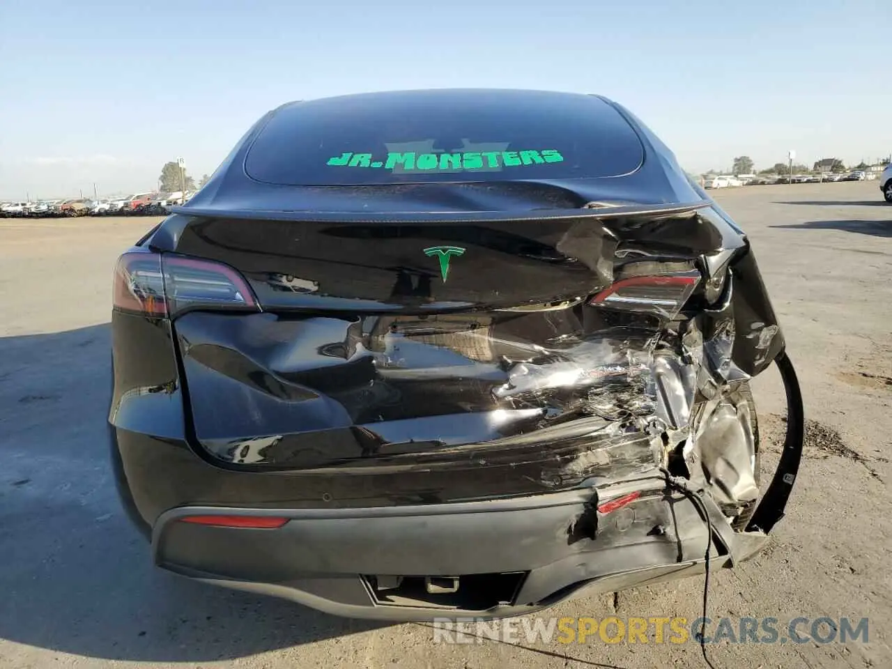 6 Photograph of a damaged car 7SAYGDEF1NF438668 TESLA MODEL Y 2022