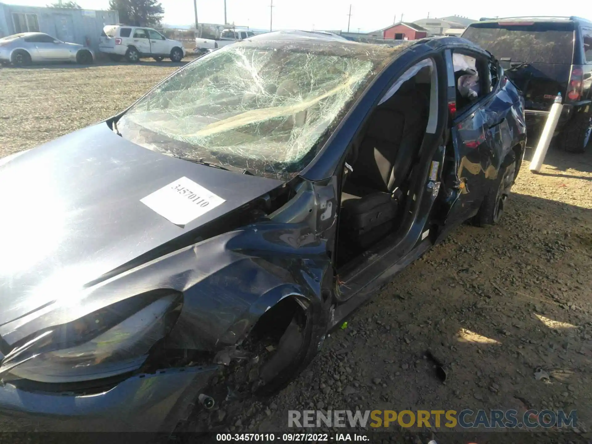 6 Photograph of a damaged car 7SAYGDEF1NF446110 TESLA MODEL Y 2022