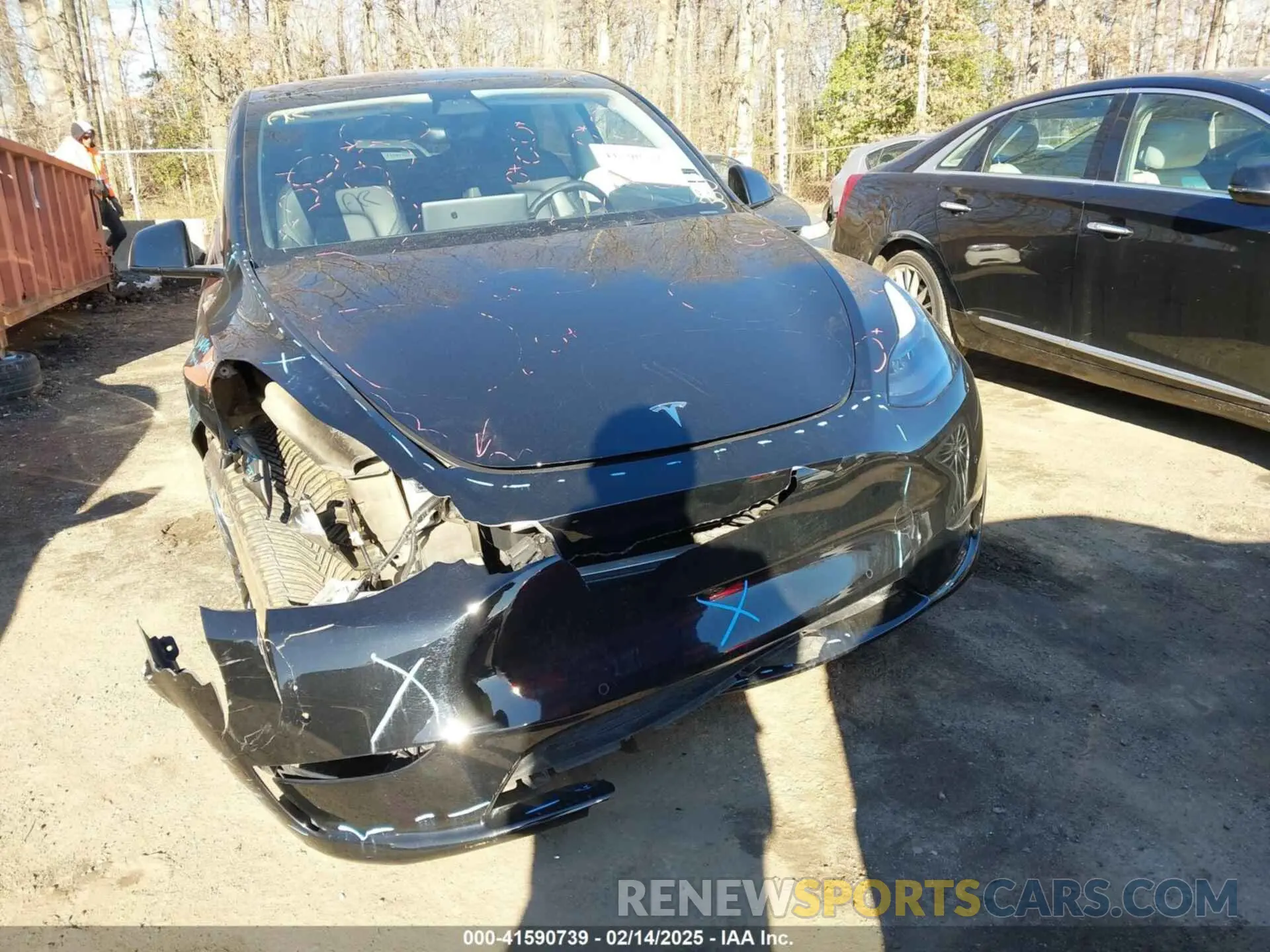 12 Photograph of a damaged car 7SAYGDEF1NF465188 TESLA MODEL Y 2022