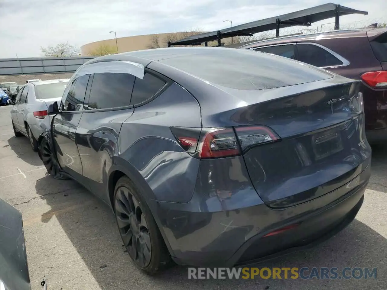 2 Photograph of a damaged car 7SAYGDEF1NF491967 TESLA MODEL Y 2022