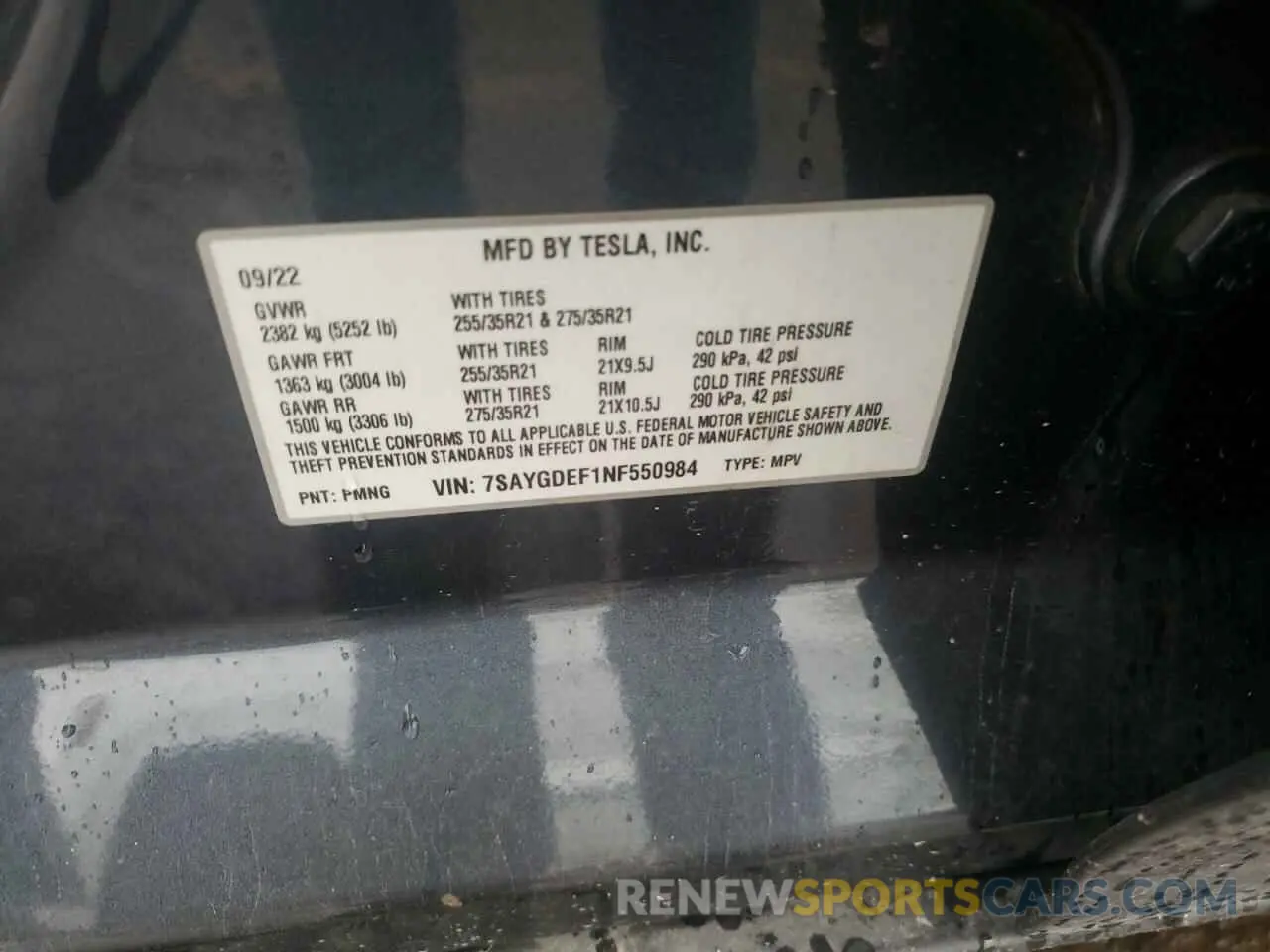 12 Photograph of a damaged car 7SAYGDEF1NF550984 TESLA MODEL Y 2022