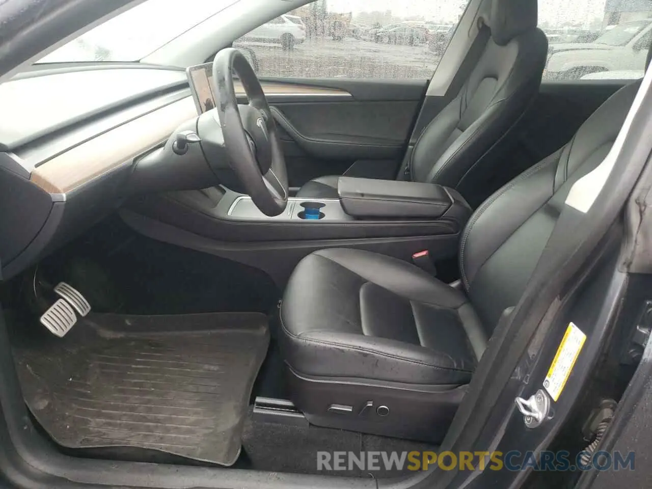 7 Photograph of a damaged car 7SAYGDEF1NF550984 TESLA MODEL Y 2022
