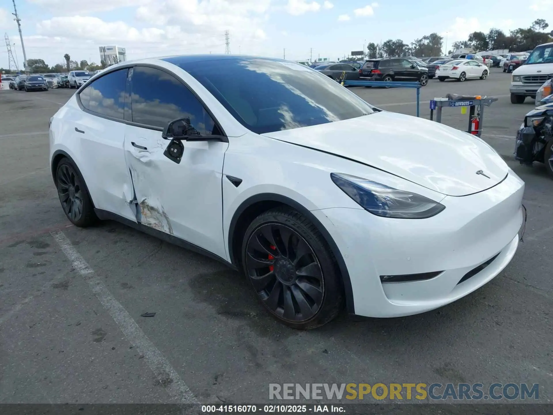 1 Photograph of a damaged car 7SAYGDEF1NF559572 TESLA MODEL Y 2022