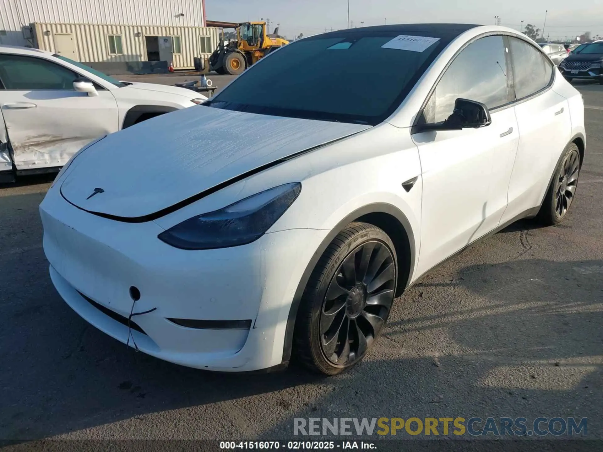 2 Photograph of a damaged car 7SAYGDEF1NF559572 TESLA MODEL Y 2022
