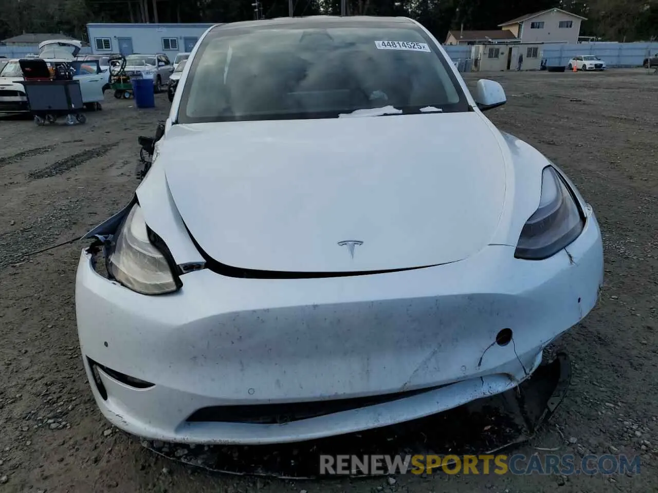 5 Photograph of a damaged car 7SAYGDEF2NF325084 TESLA MODEL Y 2022