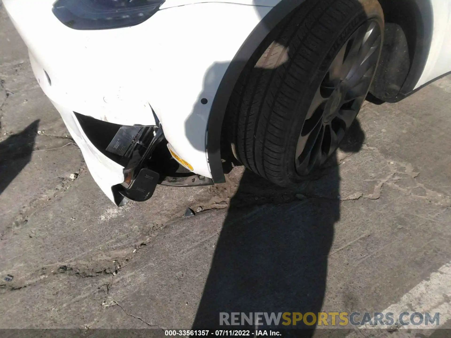 6 Photograph of a damaged car 7SAYGDEF2NF345626 TESLA MODEL Y 2022