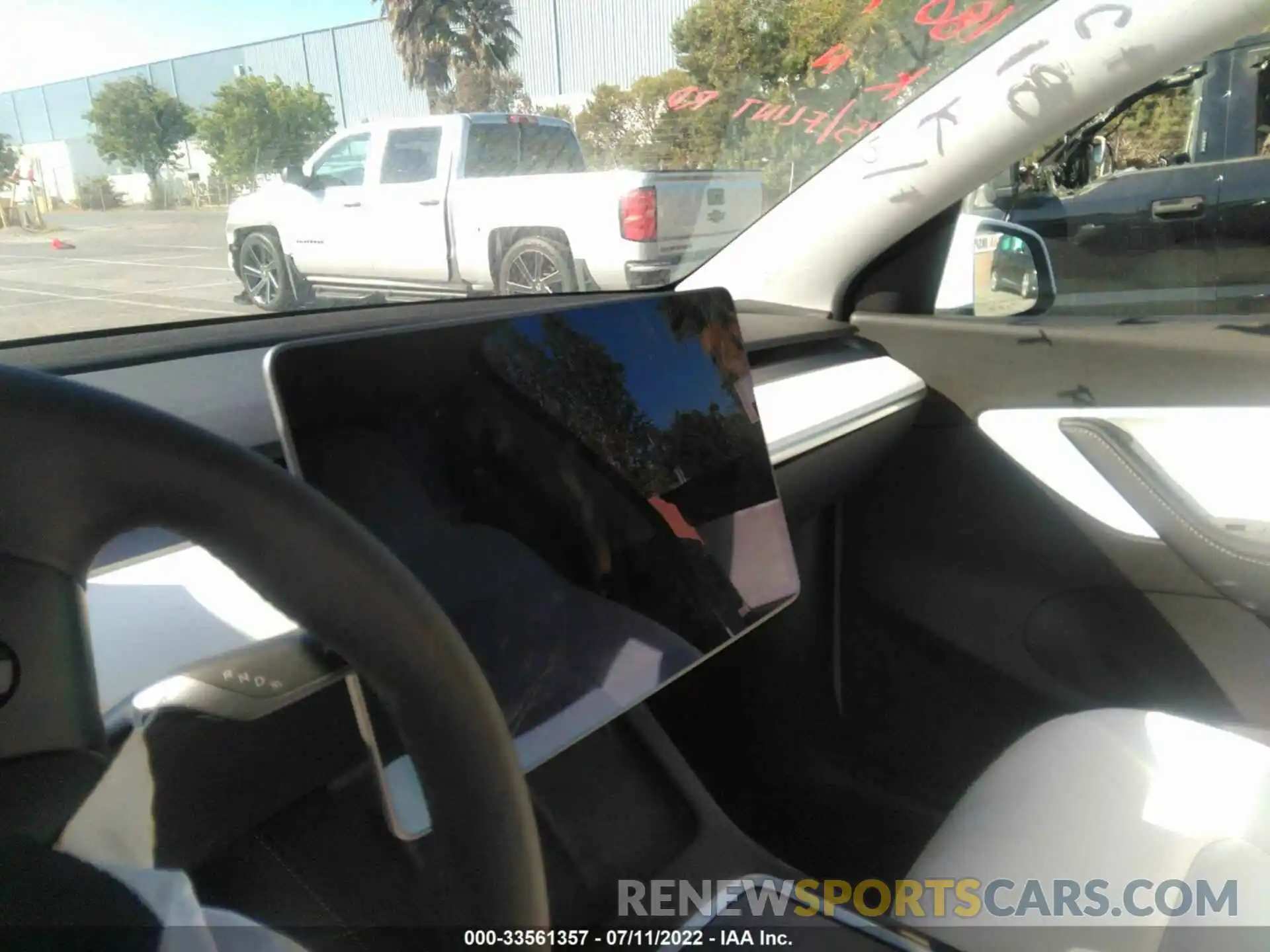 7 Photograph of a damaged car 7SAYGDEF2NF345626 TESLA MODEL Y 2022