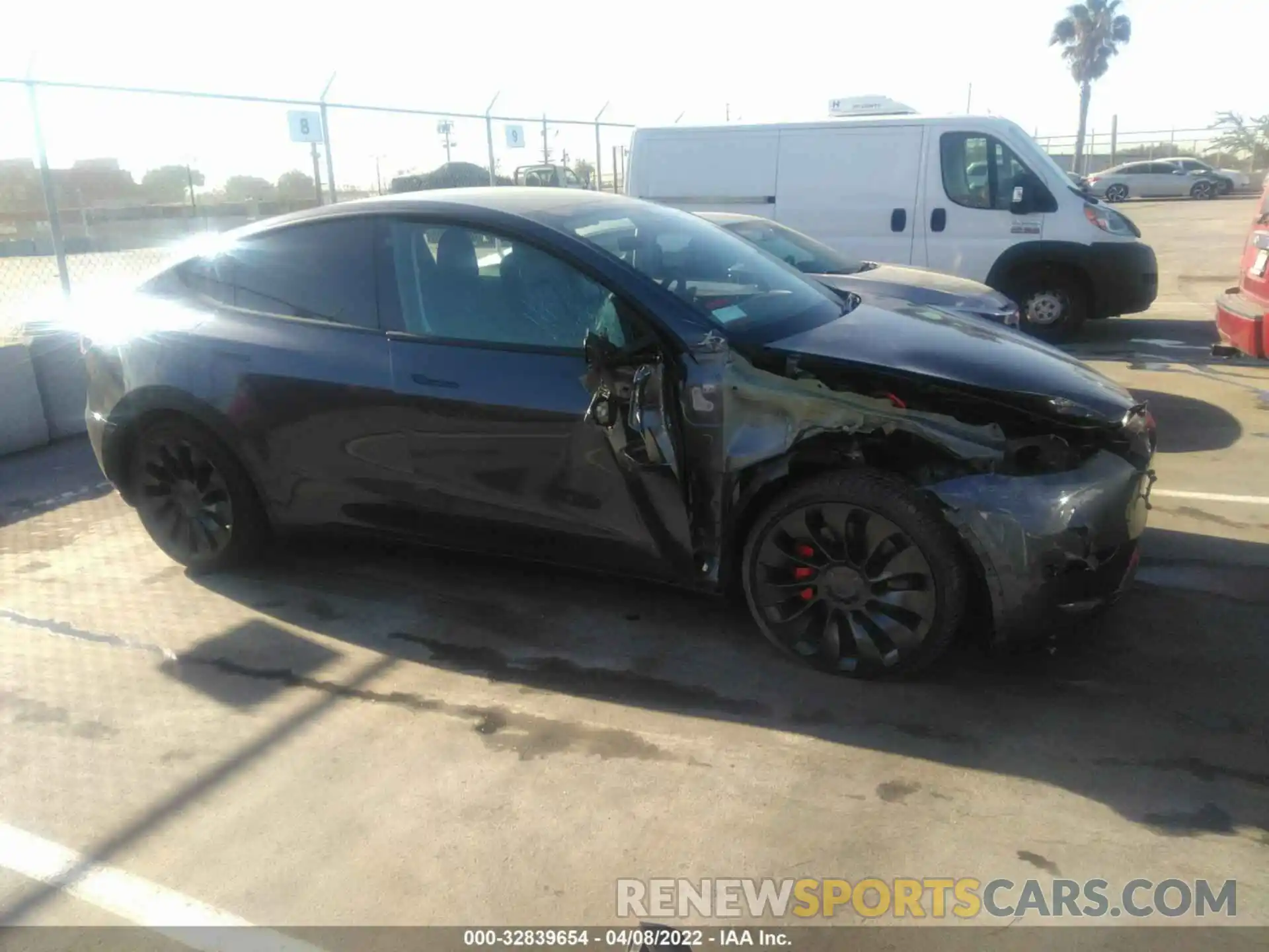 1 Photograph of a damaged car 7SAYGDEF2NF348414 TESLA MODEL Y 2022