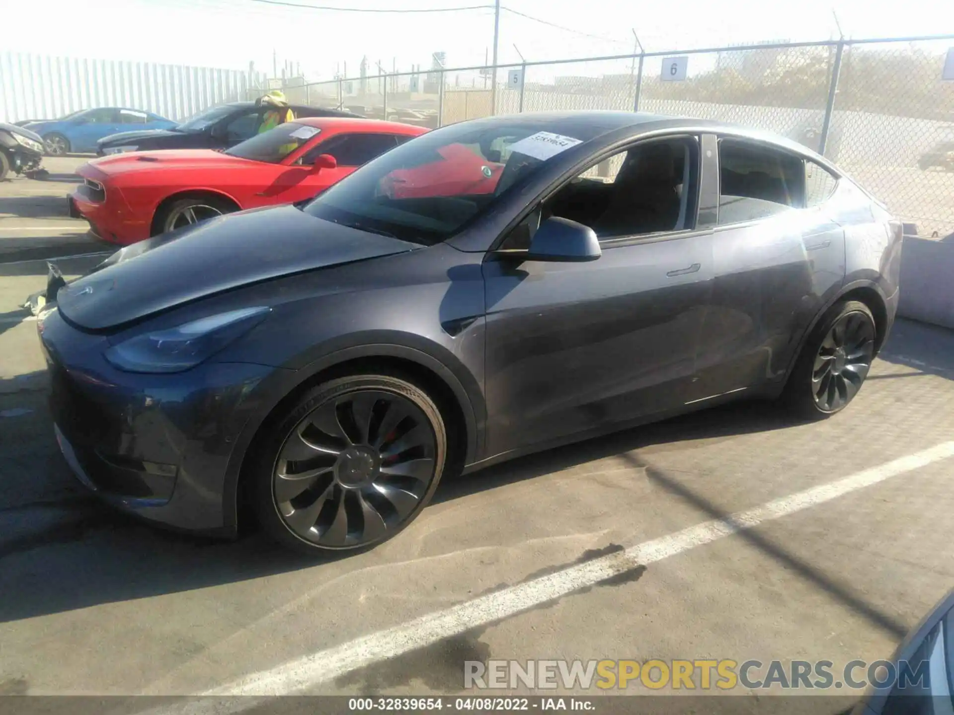 2 Photograph of a damaged car 7SAYGDEF2NF348414 TESLA MODEL Y 2022