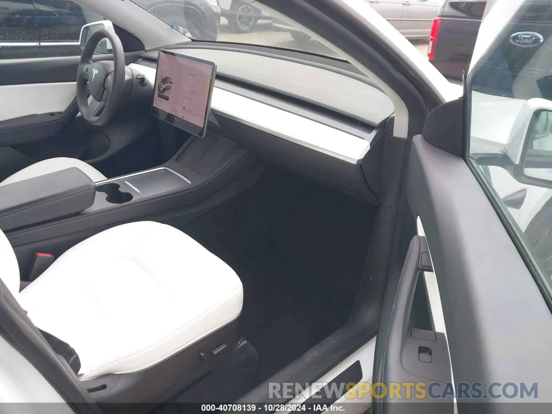 5 Photograph of a damaged car 7SAYGDEF2NF362667 TESLA MODEL Y 2022