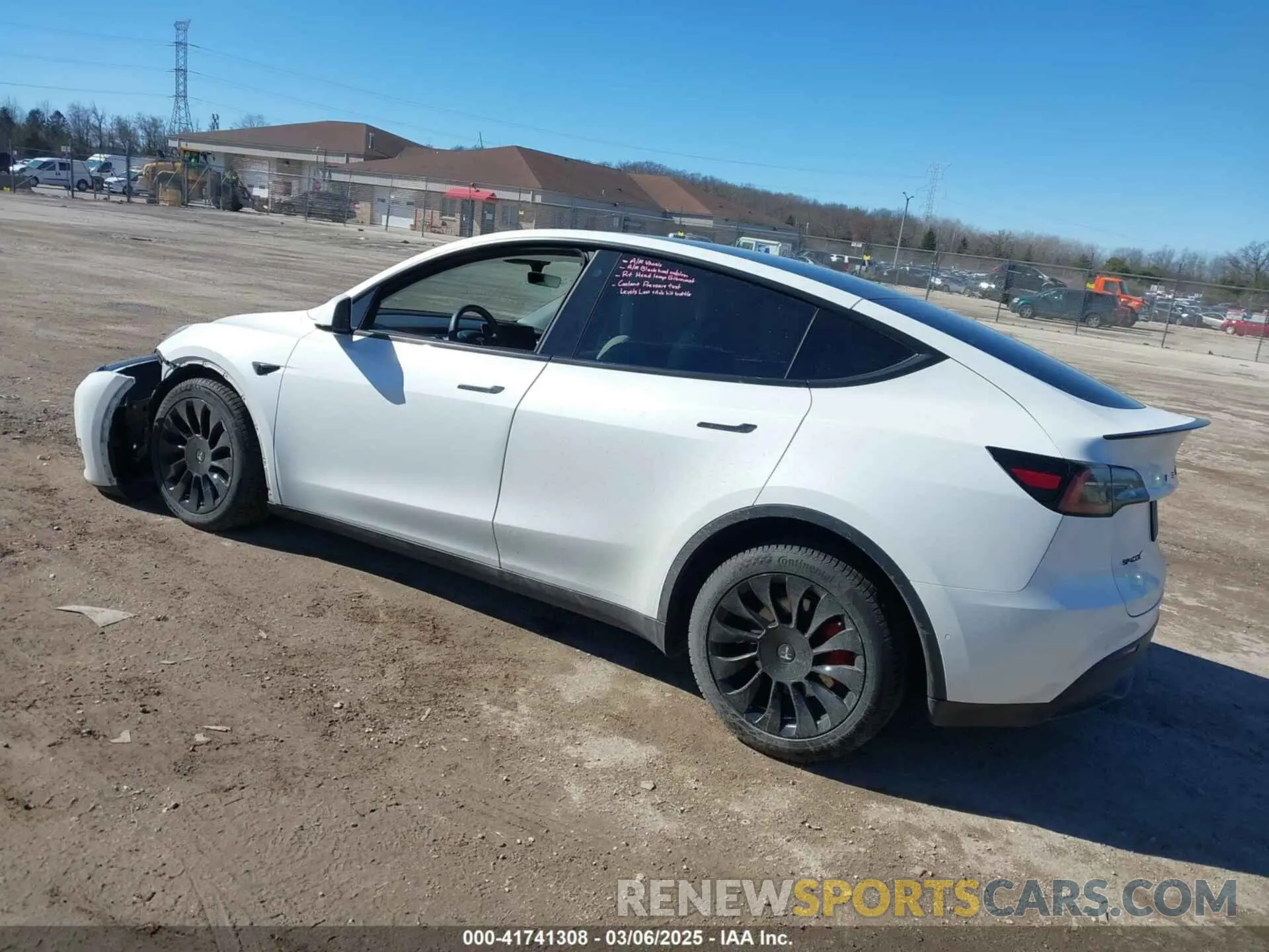 3 Photograph of a damaged car 7SAYGDEF2NF372096 TESLA MODEL Y 2022
