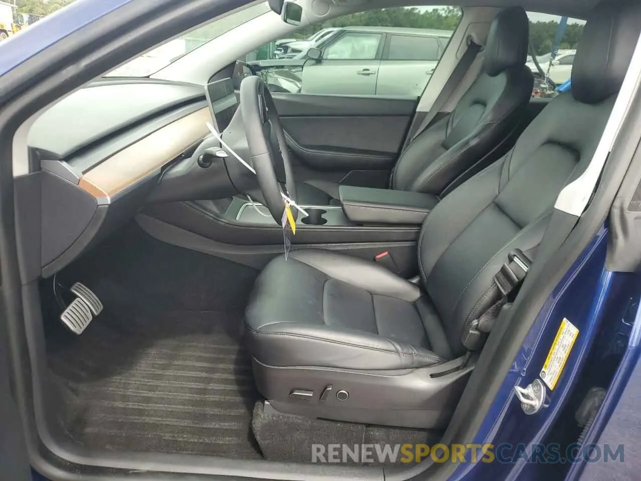 7 Photograph of a damaged car 7SAYGDEF2NF377637 TESLA MODEL Y 2022